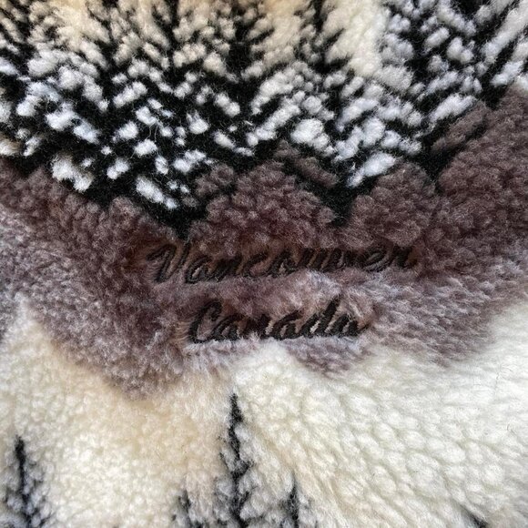 Vintage Nature Fleece Vest Size Large - Picture 5 of 7